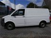 Volkswagen Transporter - 2.0 TDI L1H1 T800 Trendline Navi, Airco, 3 pers, trekhaak - 1 - Thumbnail