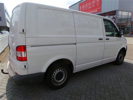 Volkswagen Transporter - 2.0 TDI L1H1 T800 Trendline Navi, Airco, 3 pers, trekhaak - 1