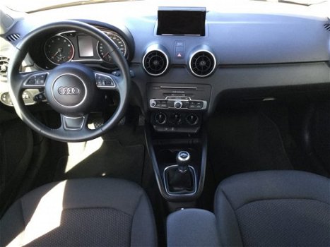 Audi A1 Sportback - 1.0 TFSI Adrenalin /AC/NAV/CRUISE/CARKIT/SLINE/LMV17'' - 1