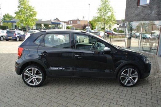 Volkswagen Polo - 1.2 TSI CROSS POLO - 1