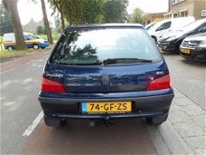 Peugeot 106 - 1.1 XR 3DR Accent