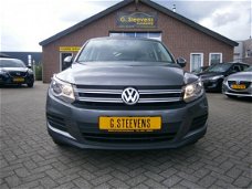 Volkswagen Tiguan - 1.4 TSI Comfort&Design