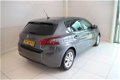 Peugeot 308 - 1.2 PureTech 110pk | PARKEERHULP | NAVIGATIE | PANORAMADAK | DAB - 1 - Thumbnail