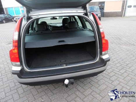 Volvo V70 - 2.4 140pk - 1