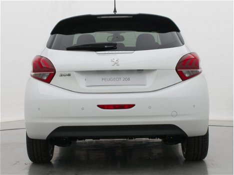 Peugeot 208 - 1.2 82pk Signature | Navigatie | Airco | Donker getint glas | 16