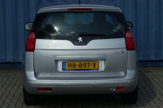 Peugeot 5008 - 1.6 VTI Style |Navigatie|Cruise|Clima|7 Persoons|Parkeersenoren| - 1