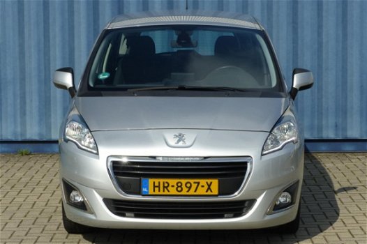 Peugeot 5008 - 1.6 VTI Style |Navigatie|Cruise|Clima|7 Persoons|Parkeersenoren| - 1