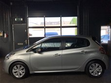 Peugeot 208 - 1.2 PureTech Style *AIRCO*CRUISE-CONTROL
