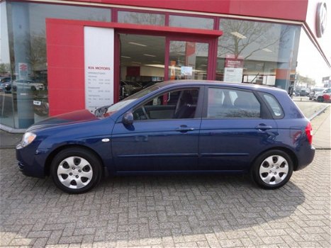 Kia Cerato - 1.6 5DR LX Airco Trhk - 1