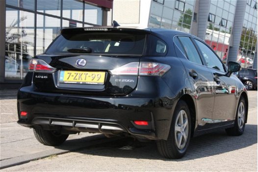 Lexus CT 200h - Hybrid Business Line Alcantara/Camera/LED - 1