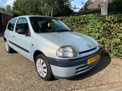 Renault Clio - 1.2 NIEUWE APK NAP ZEER MOOI - 1