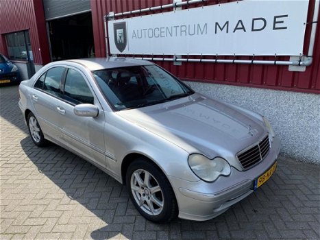 Mercedes-Benz C-klasse - 200 CDI Avantgarde // Automaat // Clima // NETTE AUTO // - 1