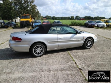 Chrysler Sebring - 2, 7I V6 AUT. CABRIO - 1