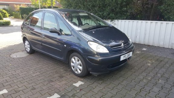 Citroën Xsara Picasso - 1.8i-16V Plaisir Nette auto voor snelle beslisser - 1