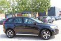 Volvo XC60 - 2.4D FWD LEDER/NAVI/VOLLEDIG ONDERHOUDEN - 1 - Thumbnail