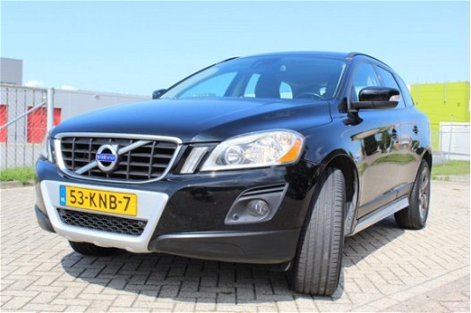 Volvo XC60 - 2.4D FWD LEDER/NAVI/VOLLEDIG ONDERHOUDEN - 1