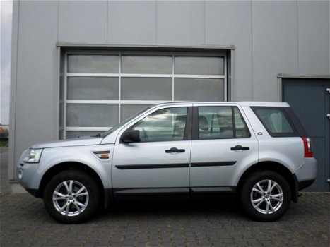 Land Rover Freelander - 2.2 TD4 SE PDC/Navi/Clima/Cruise - 1