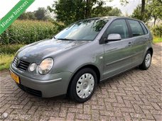 Volkswagen Polo - 1.4-16V Athene