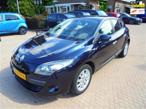 Renault Mégane - 1.6 Celsium Xenon, airco, winterwielset - 1