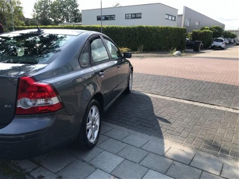 Volvo S40 - 2.4 Kinetic / lm velgen / cruise control / airco - 1