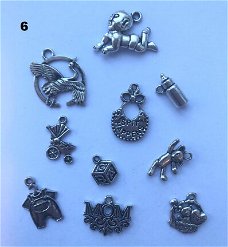 bedeltje/charms baby setje nr 6 - 10 stuks