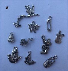 bedeltje/charms s baby setje nr 8 - 10 stuks