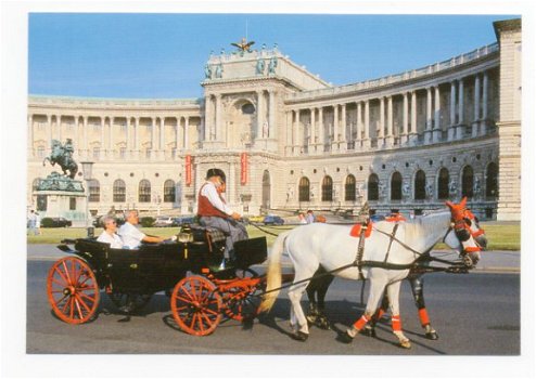 E017 Wien Wenen Hofburg met koets en paarden - 1