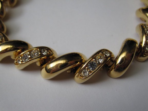 Armband Joan Rivers goudkleurig gedraaide schakel 19 cm. - Afbeelding 2