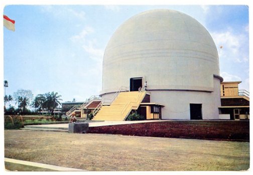 E033 The Planetarium of Djakarta - 1