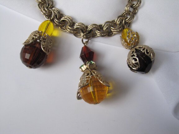 Armband goudkleurige schakels met grote kunststof bedels 20 cm - Afbeelding 4
