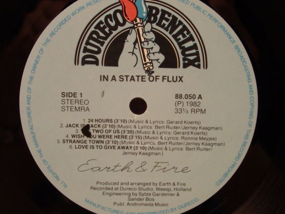 LP - Earth & Fire - In a state of flux. - Afbeelding 5