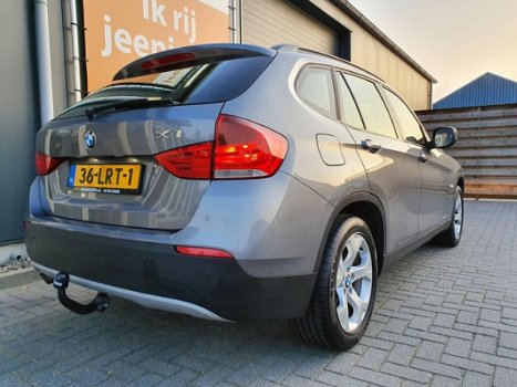 BMW X1 - 1.8d sDrive 6 versnellingen, Airco en TREKHAAK - 1