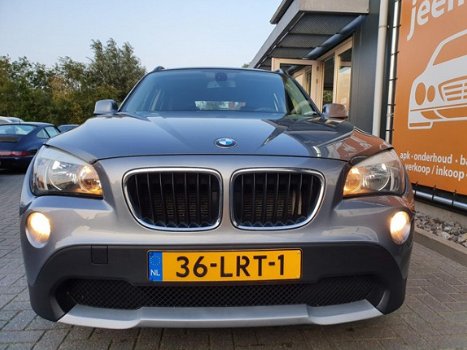 BMW X1 - 1.8d sDrive 6 versnellingen, Airco en TREKHAAK - 1