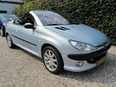 Peugeot 206 CC - 2.0-16V LEER/AIRCO - 1