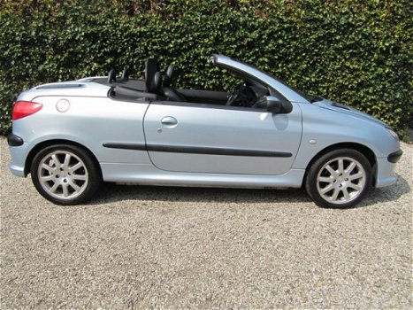 Peugeot 206 CC - 2.0-16V LEER/AIRCO - 1