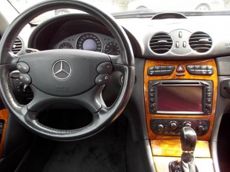Mercedes-Benz CLK-klasse Cabrio - 200 K. Elegance - 1