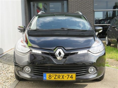 Renault Clio Estate - 1.5 dCi ECO Night&Day R-Link Trekhaak Navi Airco Cruise PDC LMV - 1