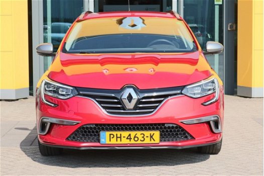 Renault Mégane Estate - TCe 130 GT-Line / BOSE / sportstoelen / groot scherm - 1