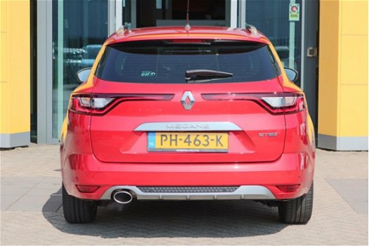 Renault Mégane Estate - TCe 130 GT-Line / BOSE / sportstoelen / groot scherm - 1