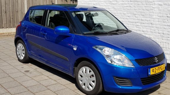 Suzuki Swift - 1.2 5drs comfort a/c 71000 km zeer mooi - 1