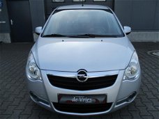 Opel Agila - 1.0 Edition / Airco / Lmv / Elektr. Ramen