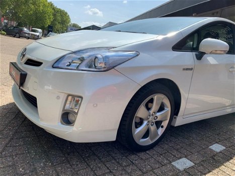 Toyota Prius - 1.8 Executive Navi/Cam/Clima/Cruise/17inch - 1