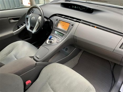 Toyota Prius - 1.8 Executive Navi/Cam/Clima/Cruise/17inch - 1