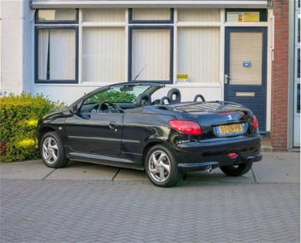 Peugeot 206 CC - 1.6 16V eerste eigenaresse/dealer onderhouden - 1