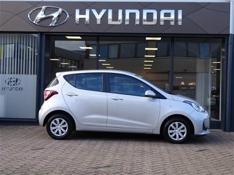 Hyundai i10 - 1.0i Comfort * Airco / Cruise / 10121 km - 1