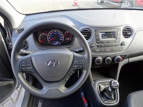 Hyundai i10 - 1.0i Comfort * Airco / Cruise / 10121 km - 1