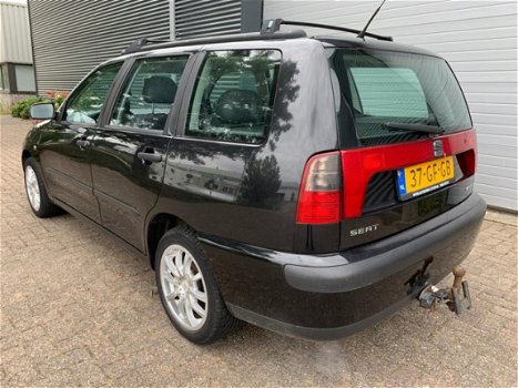 Seat Cordoba Vario - 1.6 Stella RIJDT GOED. APK. VELGEN - 1