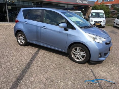 Toyota Verso S - 1.3 VVT-i Dynamic, automaat navi, clima, cruise, camera - 1