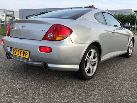 Hyundai Coupé - 2.0i FX CVVT - 1