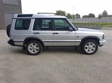 Land Rover Discovery - 4.0 V8 HSE // 7 persoons, trekhaak - 1